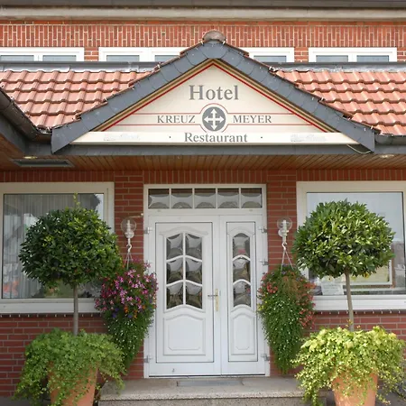 호텔 Land-gut-hotel Restaurant Kreuz Meyer 슈투어