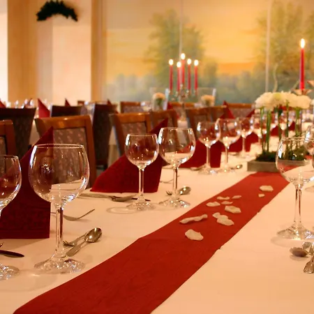 Land-gut-hotel Restaurant Kreuz Meyer