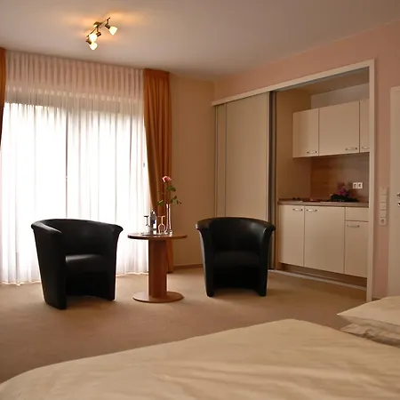 Land-gut-hotel Restaurant Kreuz Meyer