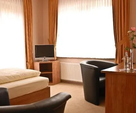 Land-gut-hotel Restaurant Kreuz Meyer